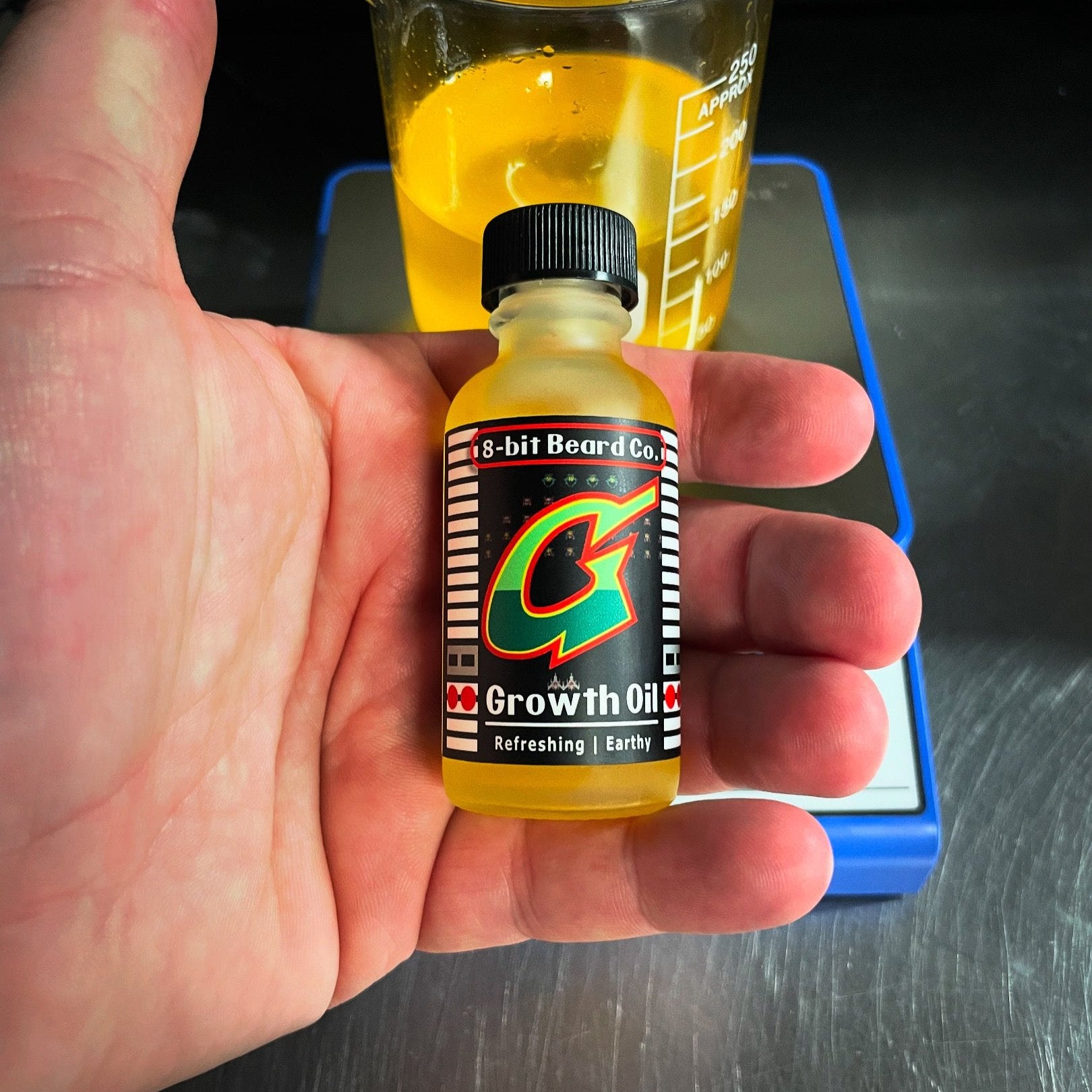 Growth Oil | Beard (Hair) Oil - Energizing and Earthy – 8bit Beard Co.